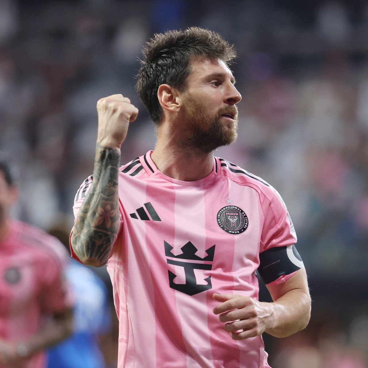 MessiLeoBrasil_'s tweet photo. 🚨 TNT Sports fecha contrato com MLS e vai transmitir jogos do Inter Miami no YouTube! Ao todo, serão 17 jogos até dezembro.

LIONEL MESSI DE GRAÇA NO YOUTUBE! 🐐👏 https://t.co/bTkE2hEaVs