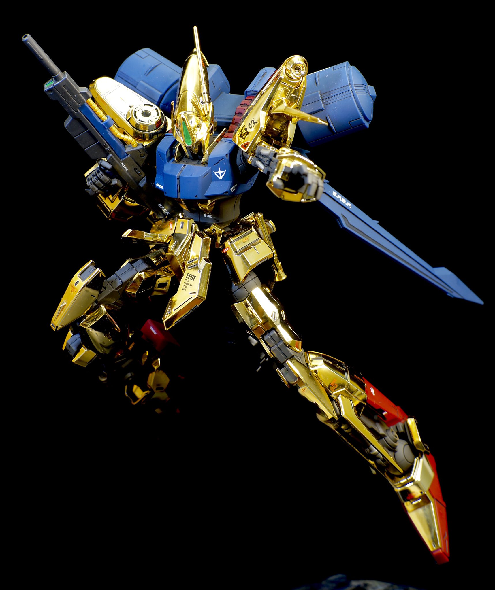 五十恩 金色装飾 デザイン HRYMvfVagAEInSY.jpg:large