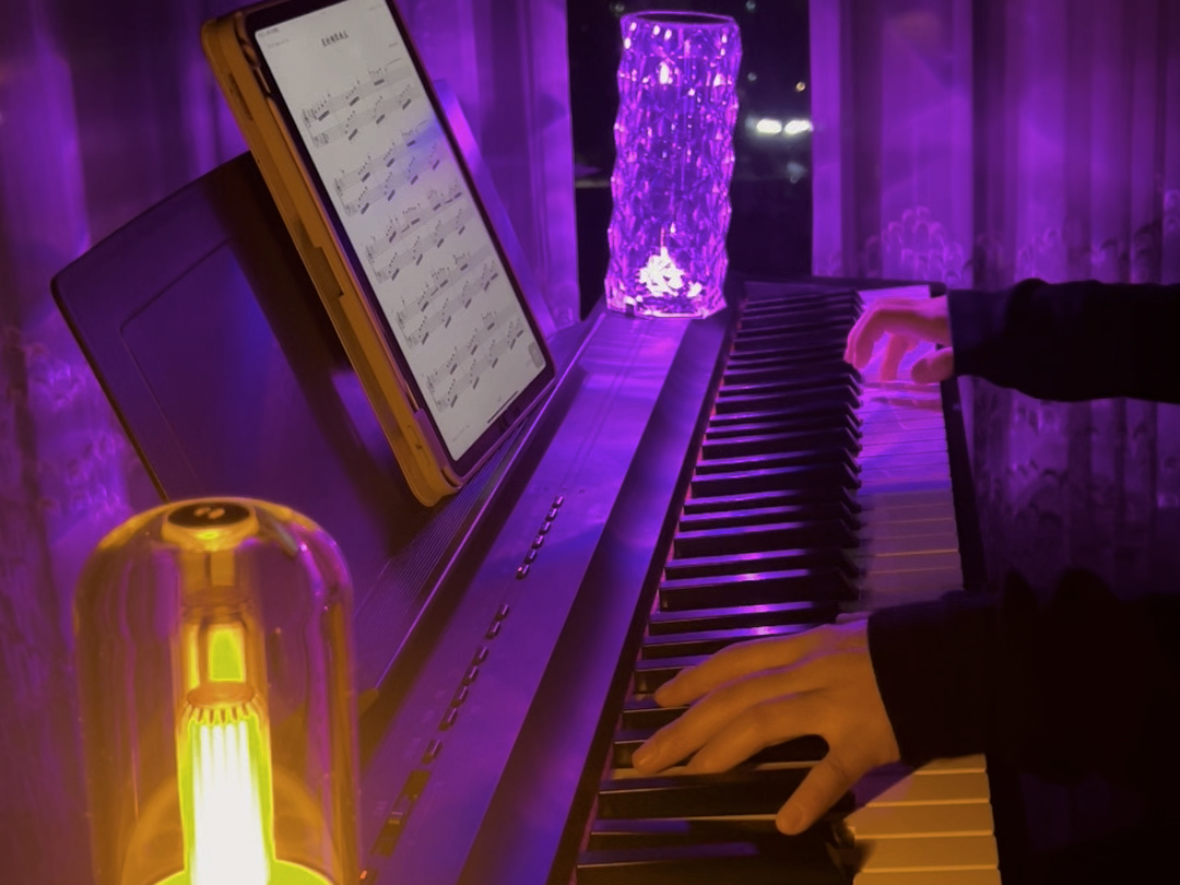 bonbe276423's tweet photo. New psychological thriller The Hollow Note drops Friday! A broken piano holds a secret that’ll keep you up all night. Don’t miss it. https://t.co/8gbHaP0XN0