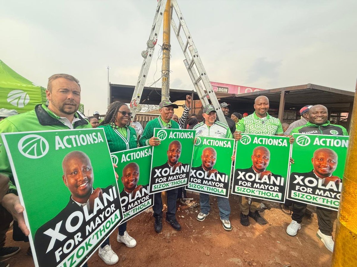 HermanMashaba's tweet photo. 🔥🚨 THE POSTER IS UP! EKHURULENI, SIZOK'THOLA IS HERE!! 

We have officially unveiled the Ekhuruleni ActionSA 2026 Local Government Elections Poster in  Emfihlweni alongside our Ekhuruleni Mayoral Candidate @XolaniKhumalo_ , National Chair @ME_Beaumont, Provincial Secretary, @EvelynMondlana and the Regional Leadership 

This is more than a poster. It is a declaration of intent. Ekhuruleni will work again and drug dealers better start running ngoba SIZOK'THOLA is Here!!

#Sizokthola #LetsFixEkhuruleni