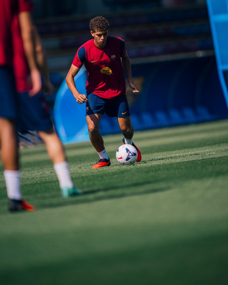 FCBarcelona's tweet photo. One for the future. 🇪🇬 https://t.co/rHIqobb2MH
