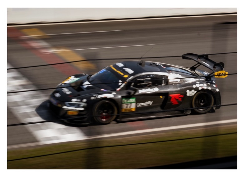 KourtneySlkea's tweet photo. Porsche Carrera Cup, ADAC GT Masters, and DTM 
FUJIFILM X T50, FUJINON XF 55-200 https://t.co/9y9V7ok2y9