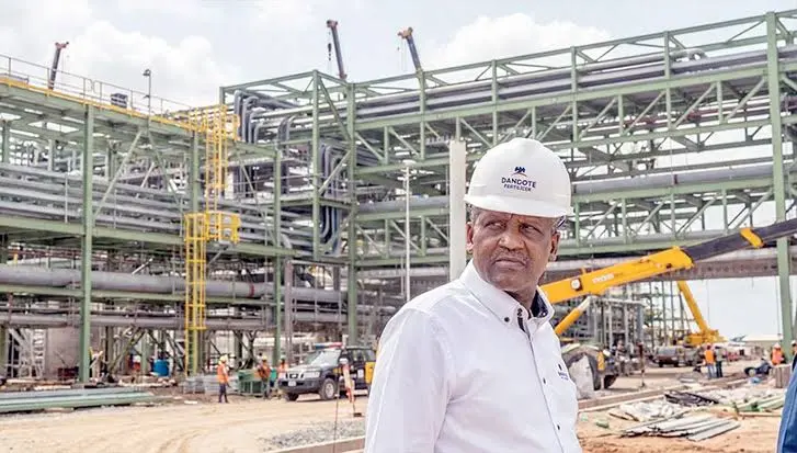 ProfitableMan1's tweet photo. DANGOTE REFINERY IPO REPORTEDLY PRICED AT ₦525 PER SHARE

Reuters reports Dangote Refinery is planning to price its IPO at ₦525 a share, selling about 4.1 billion shares to raise roughly $1.5 billion. The order book is expected to open on September 14

Not financial advice. Do your own research.