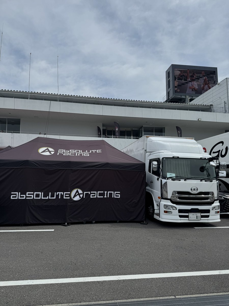 takaf186's tweet photo. @absolute_racing @Absolute_AutoC @PorscheJP @PorscheMAP welcome to japan!
待ってたよ！ https://t.co/t8O4fxxoYC