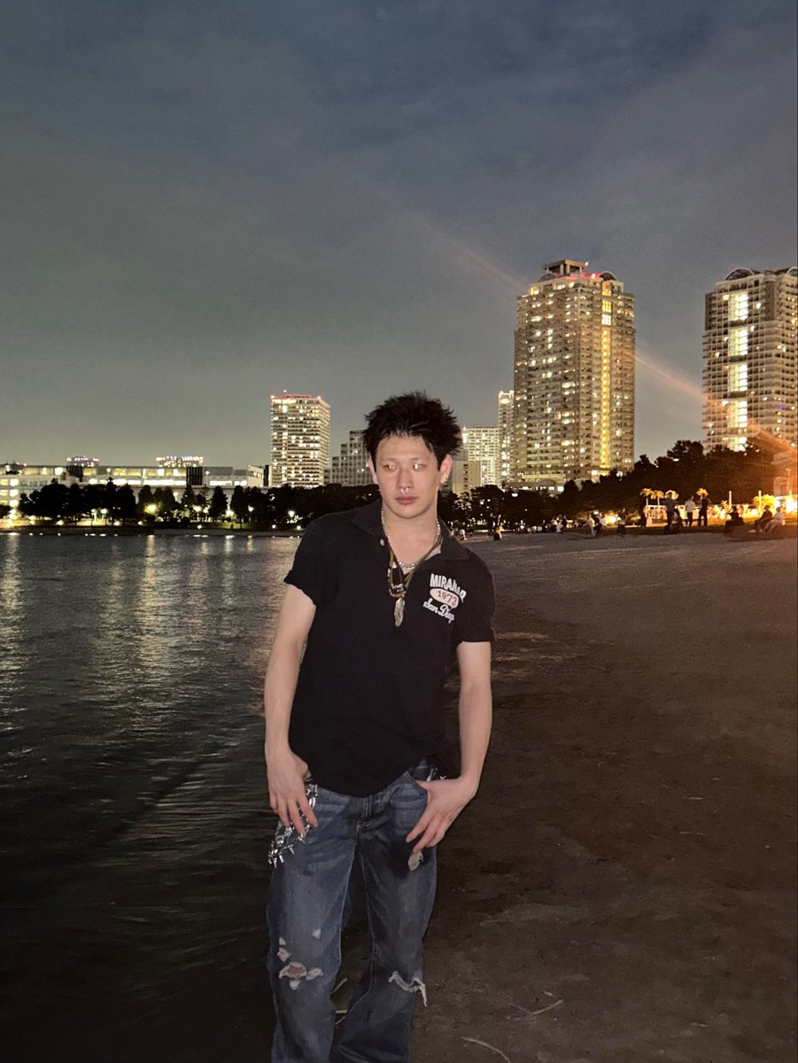m2rty05's tweet photo. BBQで滝汗 #ゲイ #バイ https://t.co/aGcYo4RQPu