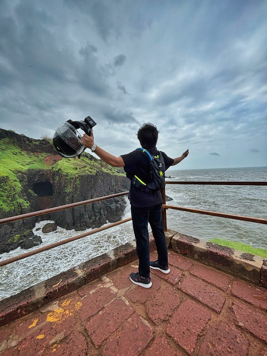 Christoperikl's tweet photo. Wanderer.. Follow: @karanrg.. https://t.co/ITrtkG8HKb