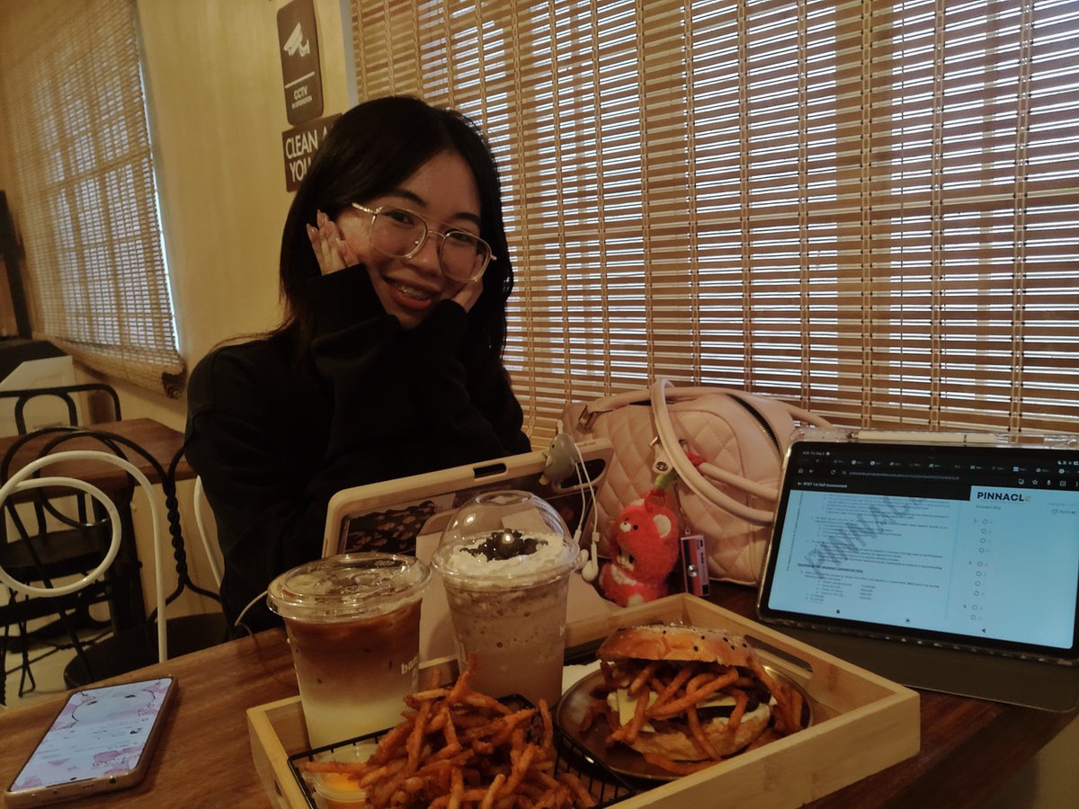 avrylrosh's tweet photo. https://t.co/6ZQhDFTN8L