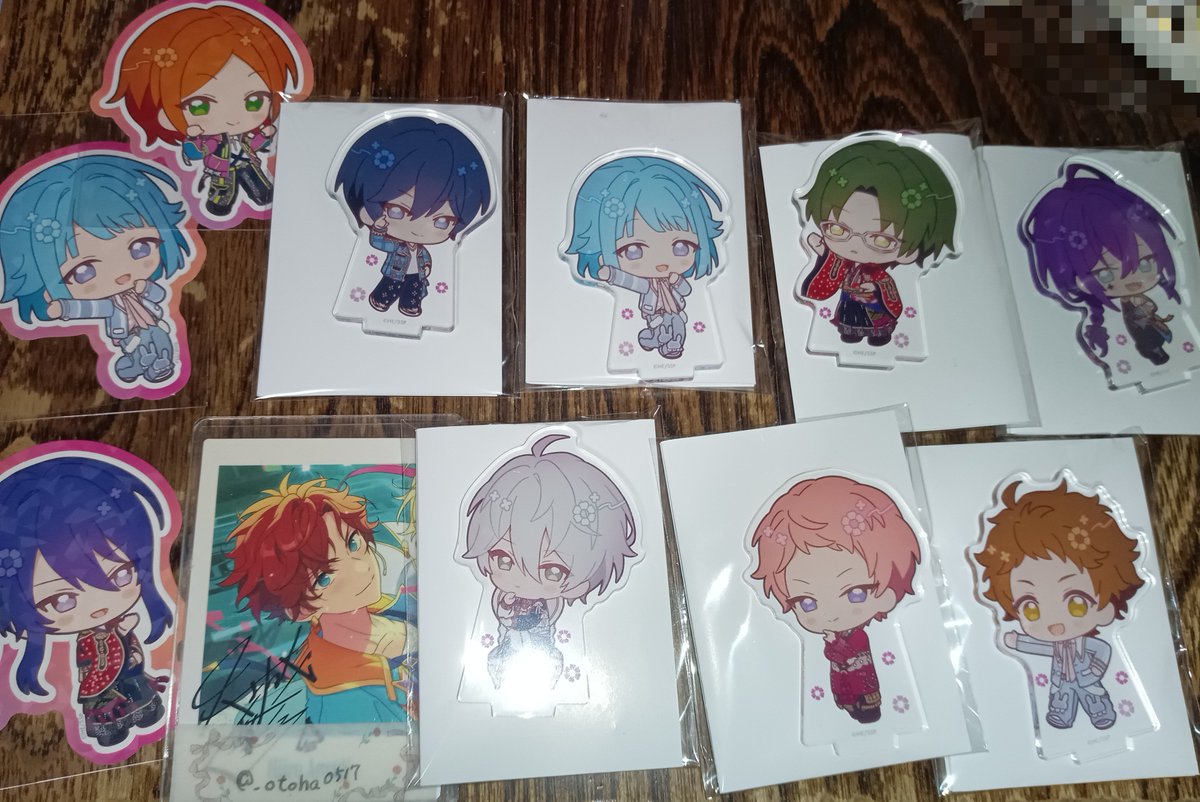 _otoha0517's tweet photo. 【交換】
あんスタ アニカフェ  アクリルスタンド、ステッカー

(譲)
アクスタ:北斗､創､敬人､マヨイ､カンナ､宗､光
ステッカー:ひなた、創、颯馬

(求)
アクスタ/ステッカー:ジュン､一彩､ライカ1 ､ニキ、日和、燐音、維吹1

ステッカー:桃李1

お気軽にお声掛けください。 https://t.co/XcG3fElCAU