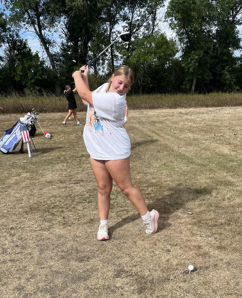 KCWolves17's tweet photo. Kidder County Girls Golf Season Update https://t.co/noUUQVTN5C https://t.co/pUCQMD8Qmk