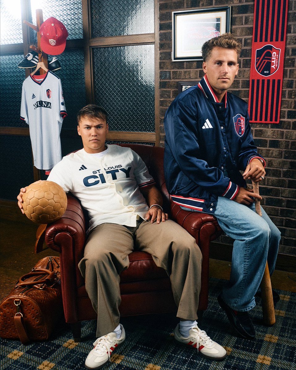 JacobCersosimo's tweet photo. Now this is cool &amp; so St. Louis! JJ Wetherholt &amp; Carlo Holse show off a new clothing collab between CITY SC &amp; the Cardinals. https://t.co/4kaPLblIGX