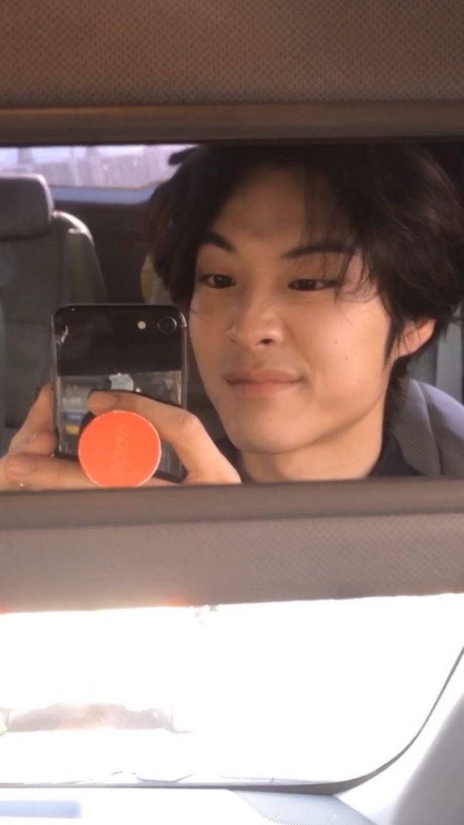 pokeJONGWON's tweet photo. @POKEMONAGC May I find a poke ball! Hi i’m Arsenio Bimo using Lee Jongwon ready to begin the journey! https://t.co/tLokLQy7gN