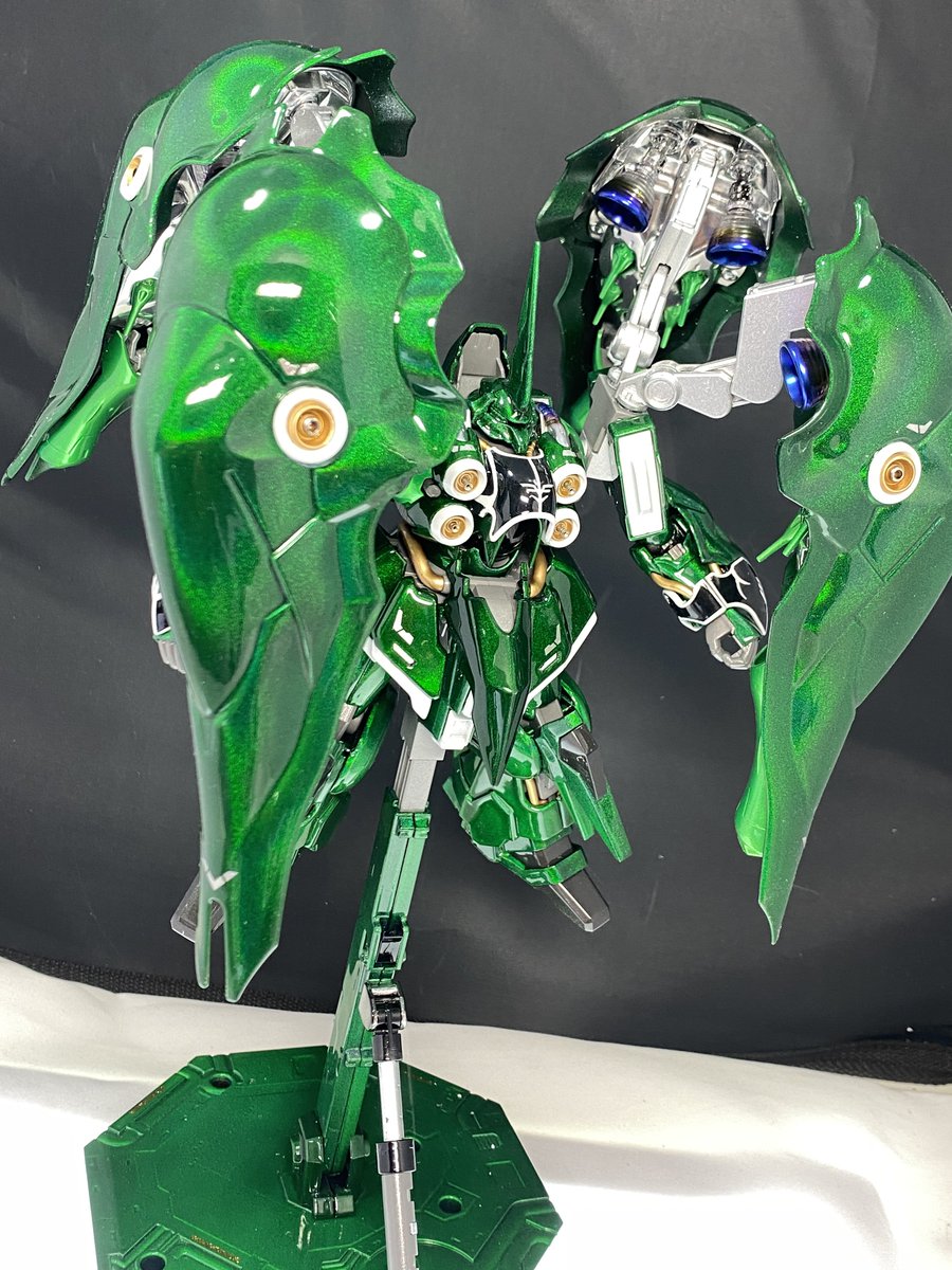 syunkan715's tweet photo. #全クリエイターに告ぐ緑の作品を解放せよ https://t.co/NJAJOmONyE