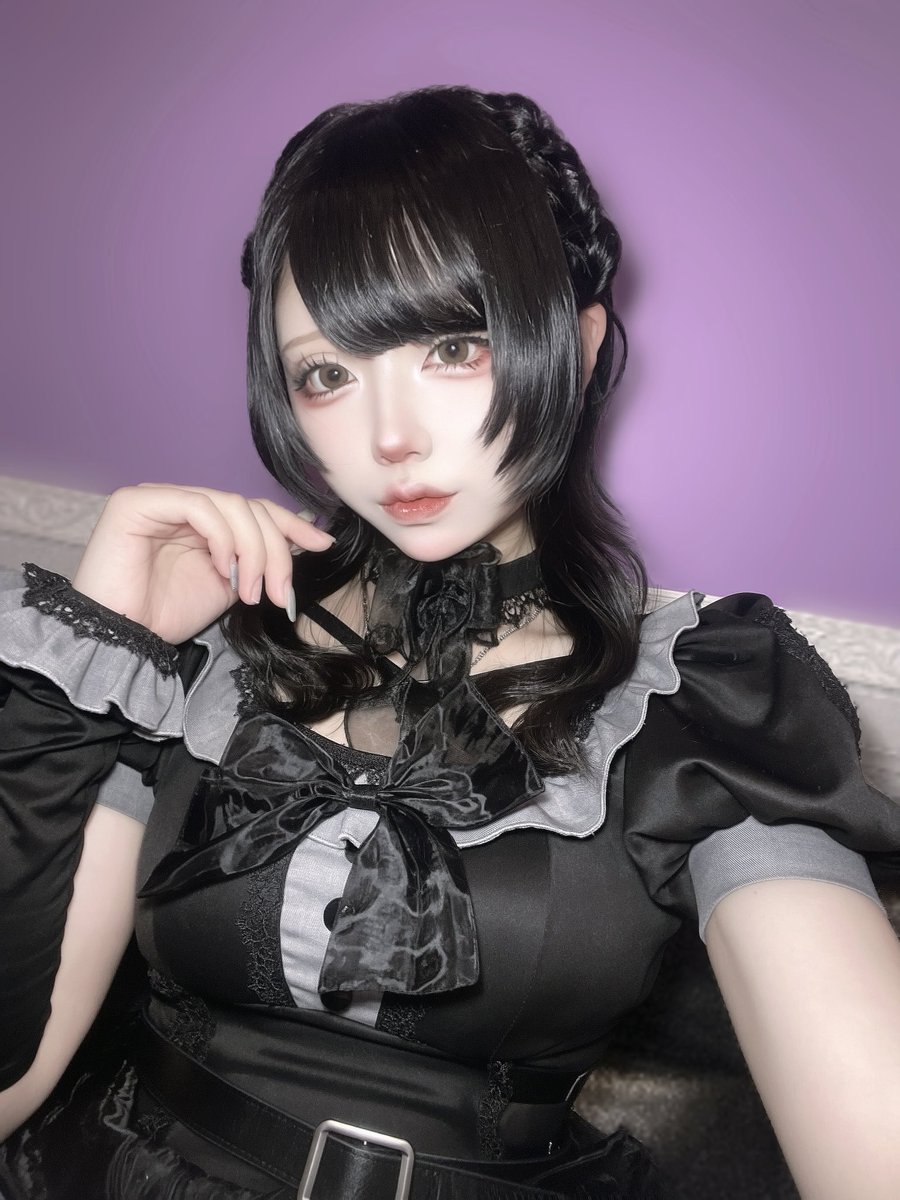 urfx_x02's tweet photo. @kqrIn_____ ミナミにあります にゃうにゃう の
うるふちゃんです🐈‍⬛🎀
📍東心斎橋2-8-10 アムハウスビル 5F
 
・飲み放題2800円+tax
（ 現金orPayPayのみ ）
・カラオケあり🎤
・1ショットサービス🥃
・お煙草は電子も紙も両方🙆🏻‍♀️︎✨️
 
良ければいかがですか🥺💟 https://t.co/vLGCXRe9dK
