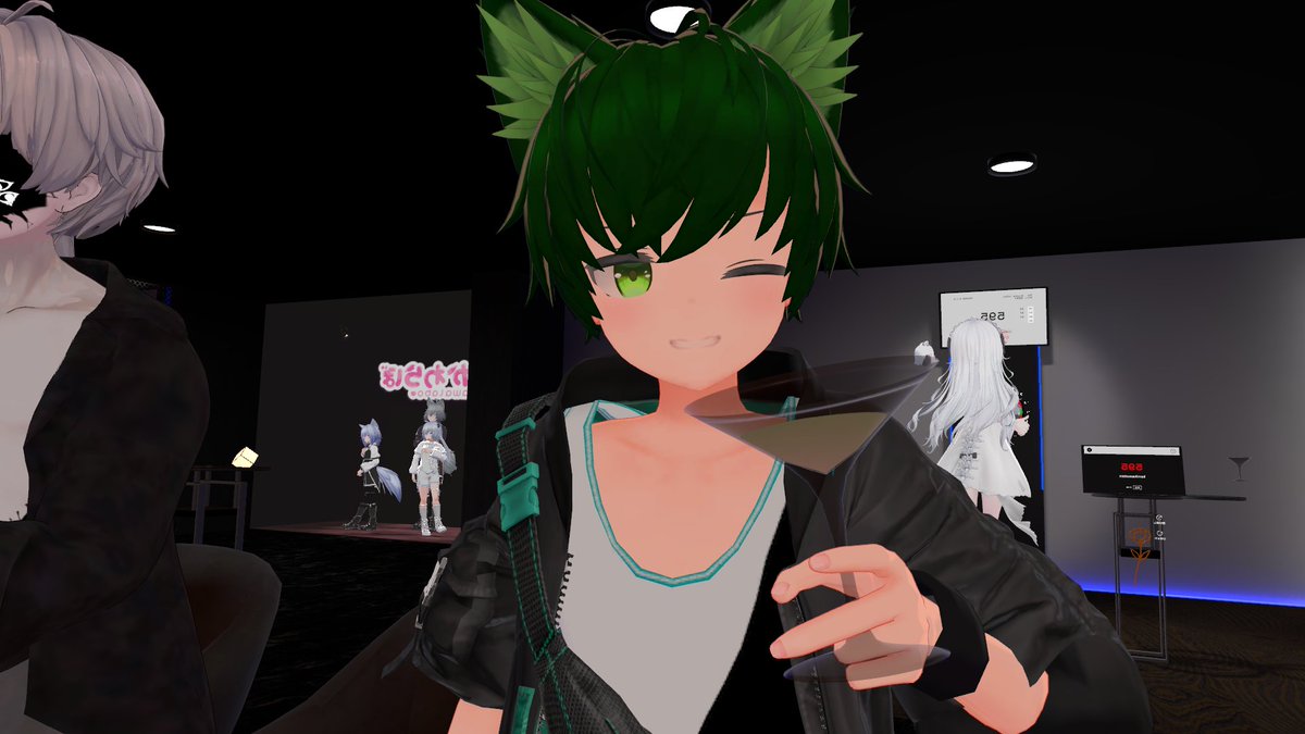 towa_unlocked's tweet photo. ダーツバー行ってきた！

と言っても今日は雑談だけで終わってダーツ投げられなかった。

店長さんぜれアバ＆アオイちゃん好きの良い人だった！雑談ありがとうございました！
#VRC_NLL https://t.co/0gvbSGszLR