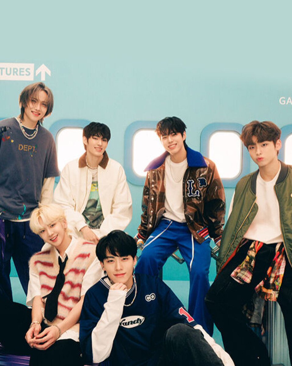 TEAM82MAJ0R's tweet photo. 82MAJOR makes history in their career by having EIGHT (8) songs simultaneously chart on the Bugs Top 100. This happens for the first time since debuting im 2023.

1 - Like Fire (2x)
12 - wyd?
50 - Sign (Viann Remix)
51 - Sign
59 - CAGE
60 - W.T.F
70 - CIRCLES
76 - YESSIR!

True to the lyrics of their first ever song. Cloud or rain, we'll be there for you. Congratulations and I love you @82MAJOR_231011 ❤️