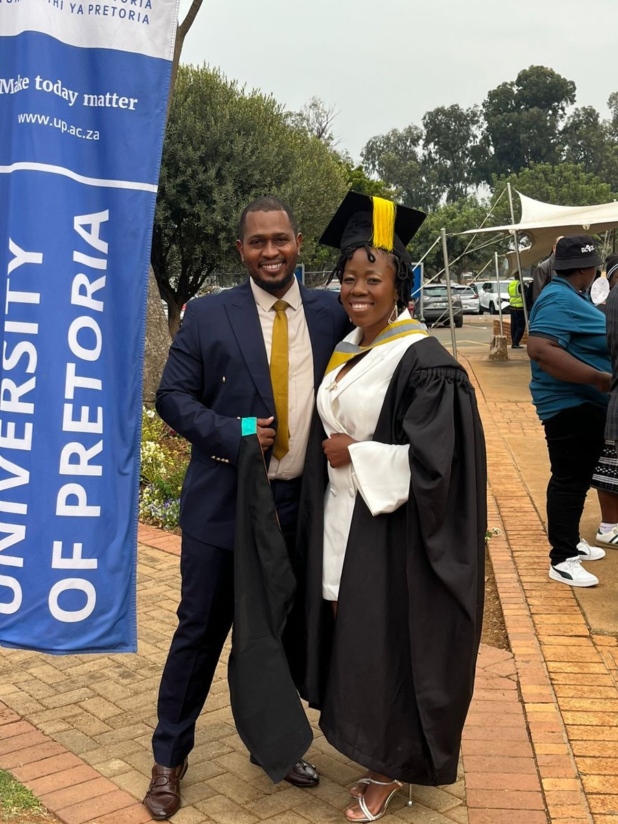 LeSho2025's tweet photo. 4 September 2026
Graduation Day-University of Pretoria
Education Law, Policy and Management
Dissertation :
The Nexus of Migration, Resource Scarcity, and Educational Accessing South Affica: An Examination of the BELA Act.
All glory to God.
#tuksofniks
#Academia
#graduation https://t.co/oFgWzgkktr