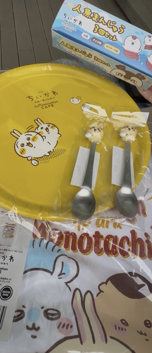 usakurisis's tweet photo. びんよよ風スプーン（うさぎ）がどうしても欲しく、早起きしました🐰💛追加でクリアファイルも買って購入金額みて👀飛び出そうになったよ😂 https://t.co/8lBEpxWHvt