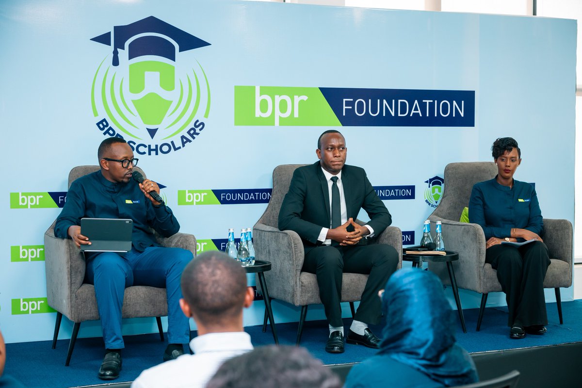 BPRbankrw's tweet photo. Uyu munsi, mu kiganiro n'abanyamakuru twatangije ku mugaragaro programu nshya twise #BPRScholars ya #BPRFoundation, igiye gufasha abana batsinze mu bambere ariko badafite ubushobozi bwo gukomeza amashuri yisumbuye 50, 25 b'abakobwa na 25 b'abahungu. Bazahabwa amafaranga y'ishuri n'ibindi bikenerwa byose mu gihe cy'imyaka 6 kugeza barangije amashuri yisumbuye.
