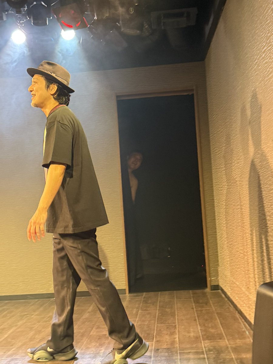 tkjgreee's tweet photo. そっ。 https://t.co/JHAcXWpdBz