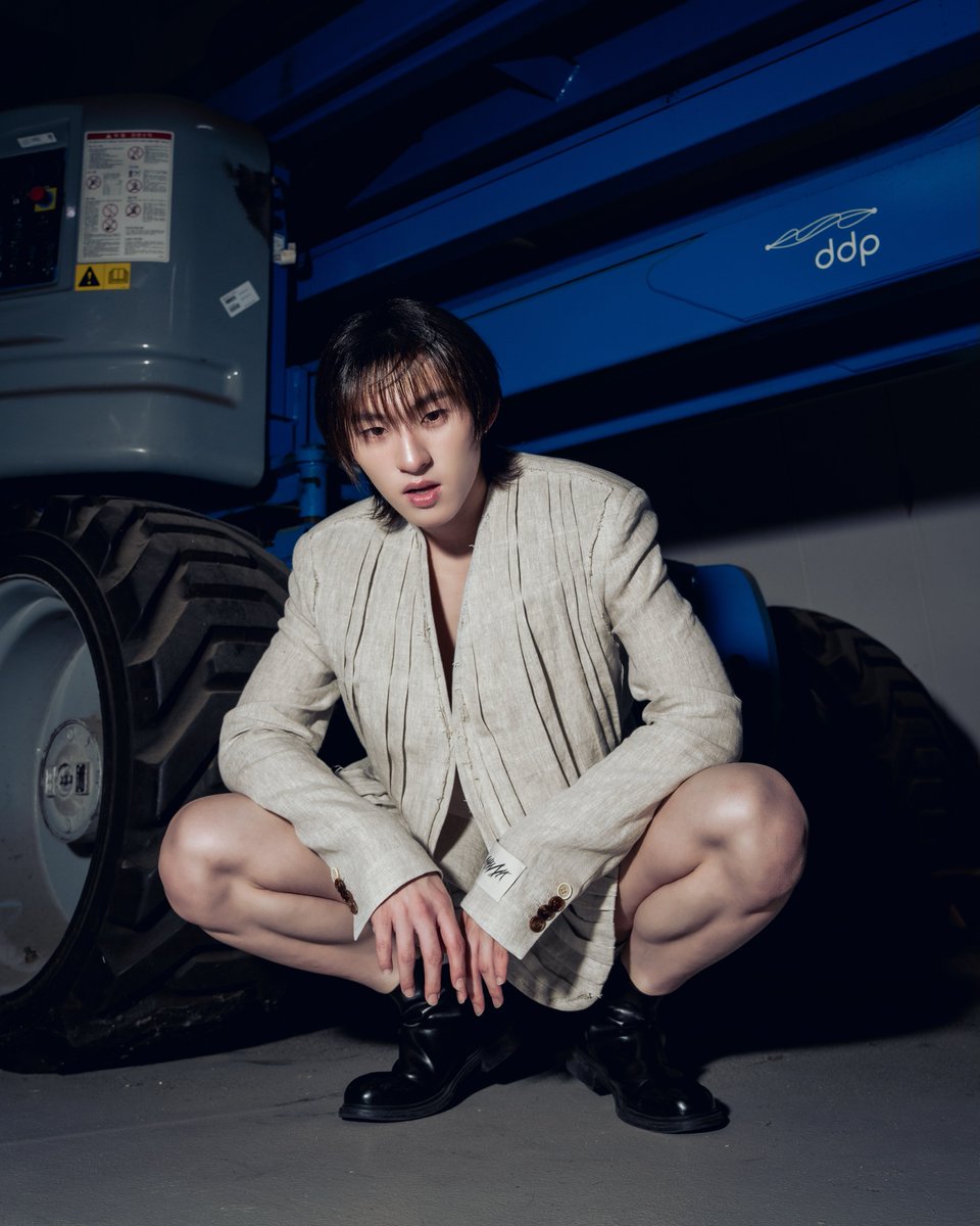 dumboosunday's tweet photo. โทมัสก้องเท่โคส สิบสิบสิบเลย ㅠㅠ

THOMASKONG IN SFWSS27
#MMAMSS27RUNWAYxTMK
#MMAM
#seoulfashionweek2027ss
#thomaskong https://t.co/899Ke2kRaQ