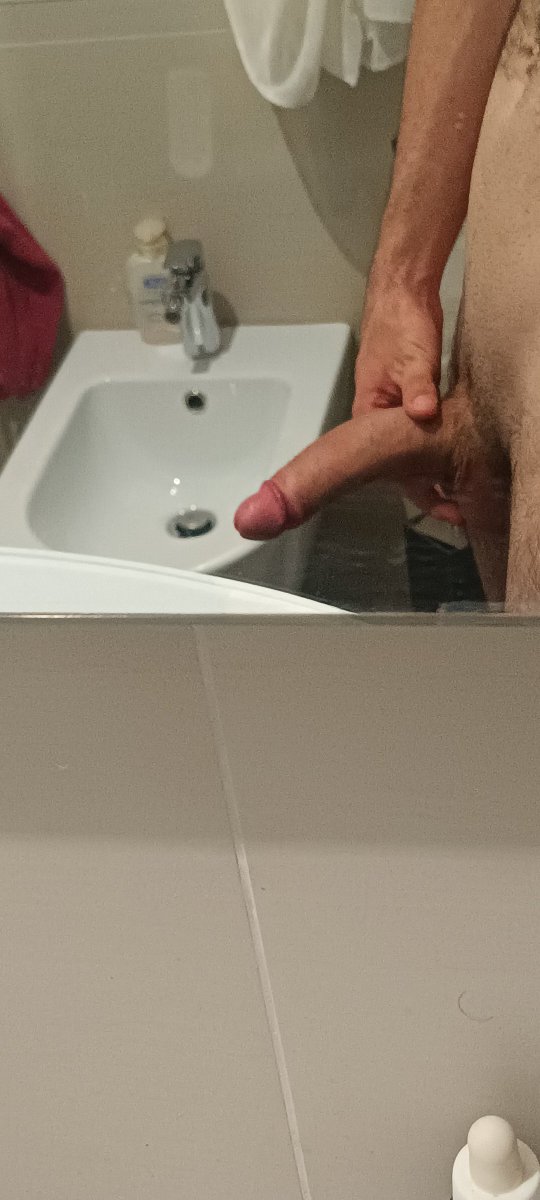 win_of_loser's tweet photo. watch me cum for you in dm https://t.co/AMDFCY6Lfy
