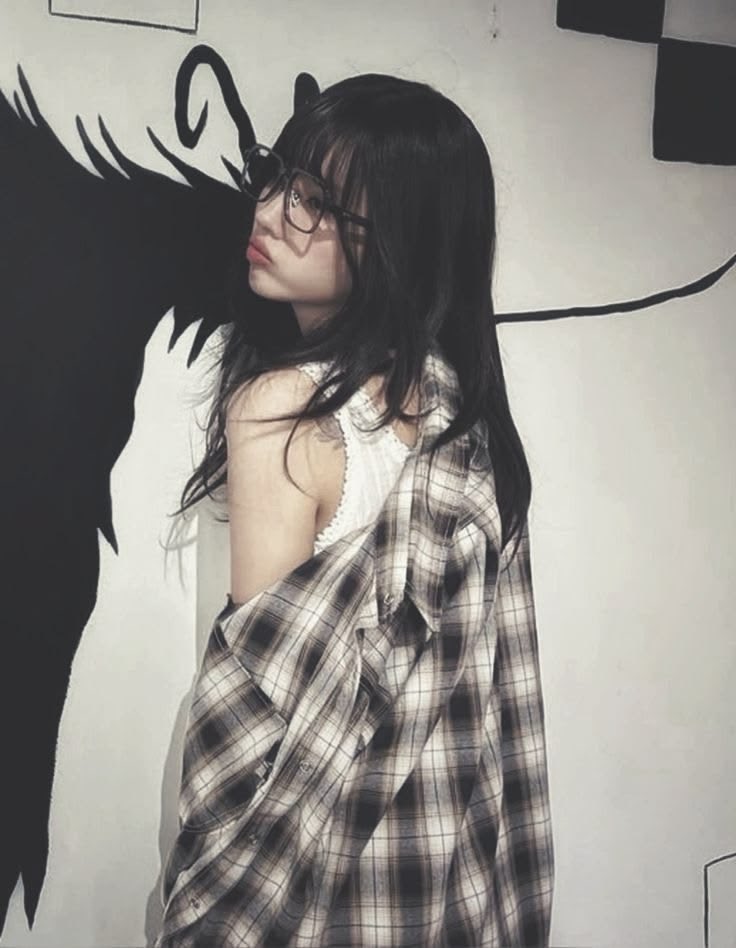 ephcmerality's tweet photo. ⋆˚꩜｡ | okay i kinda disappeared into the void for way too long this time don’t hate me. slowly creeping back and deleted all old dms to start fresh. follow spree incominggg 𐔌՞. .՞𐦯 https://t.co/BqSTNg7nxQ
