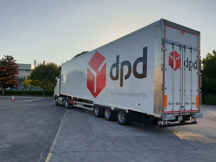 CourierDpdUk's tweet photo. 📦 Delivering with care, every step of the way. 🚚💚

#DPD #Delivery #Parcels #dpd https://t.co/bFtyhkJlgv