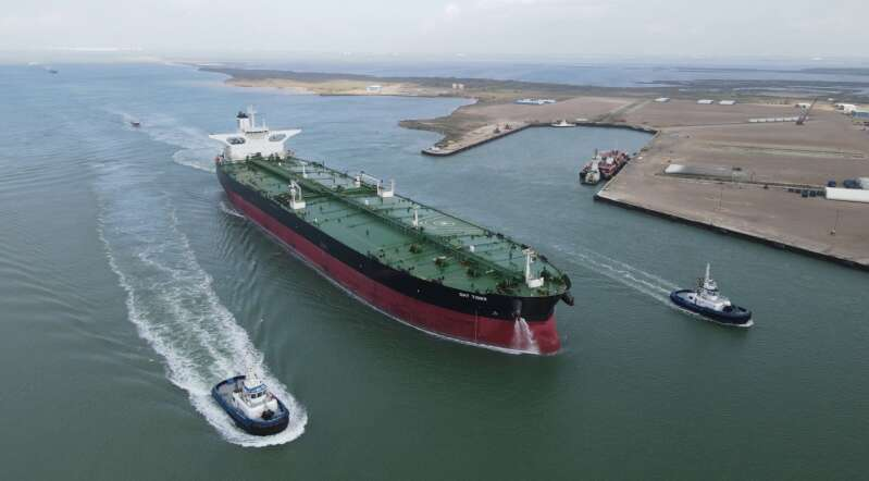 Vince_Stanzione's tweet photo. $DHT Yes I am talking my own book but even after the 70% YTD move I still think its cheap and will throw off another nice dividend before year end. #shipping #tankers https://t.co/hBtbRbsc9e https://t.co/rmlbyNyPMM