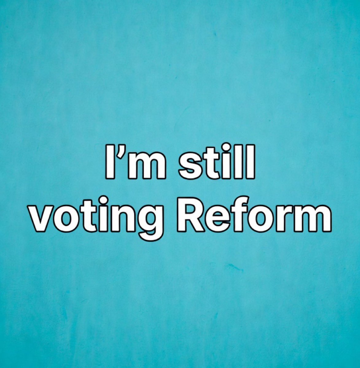 TG_desk69's tweet photo. British people 🇬🇧🇬🇧 

A) Yes for Reform 🟢

B) No for Reform 🔴 https://t.co/SW7sbZroJI