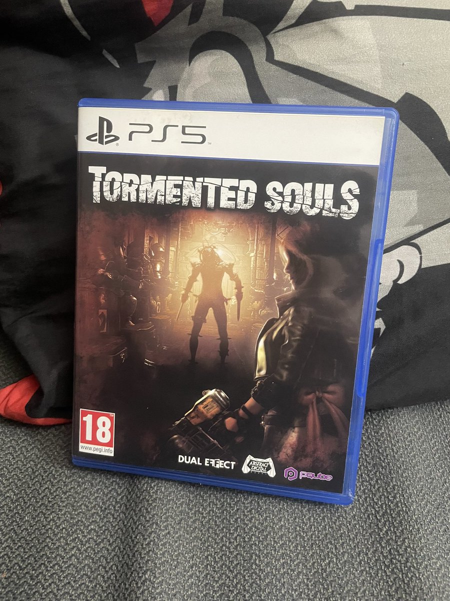 DanaPavan's tweet photo. 26. Tormented Souls
Oh, I loved that game! I need to play the sequel as soon as I’m done with a couple of games I’m currently playing.
#OnePhysicalGameEveryDay https://t.co/1JV0bqDIhf