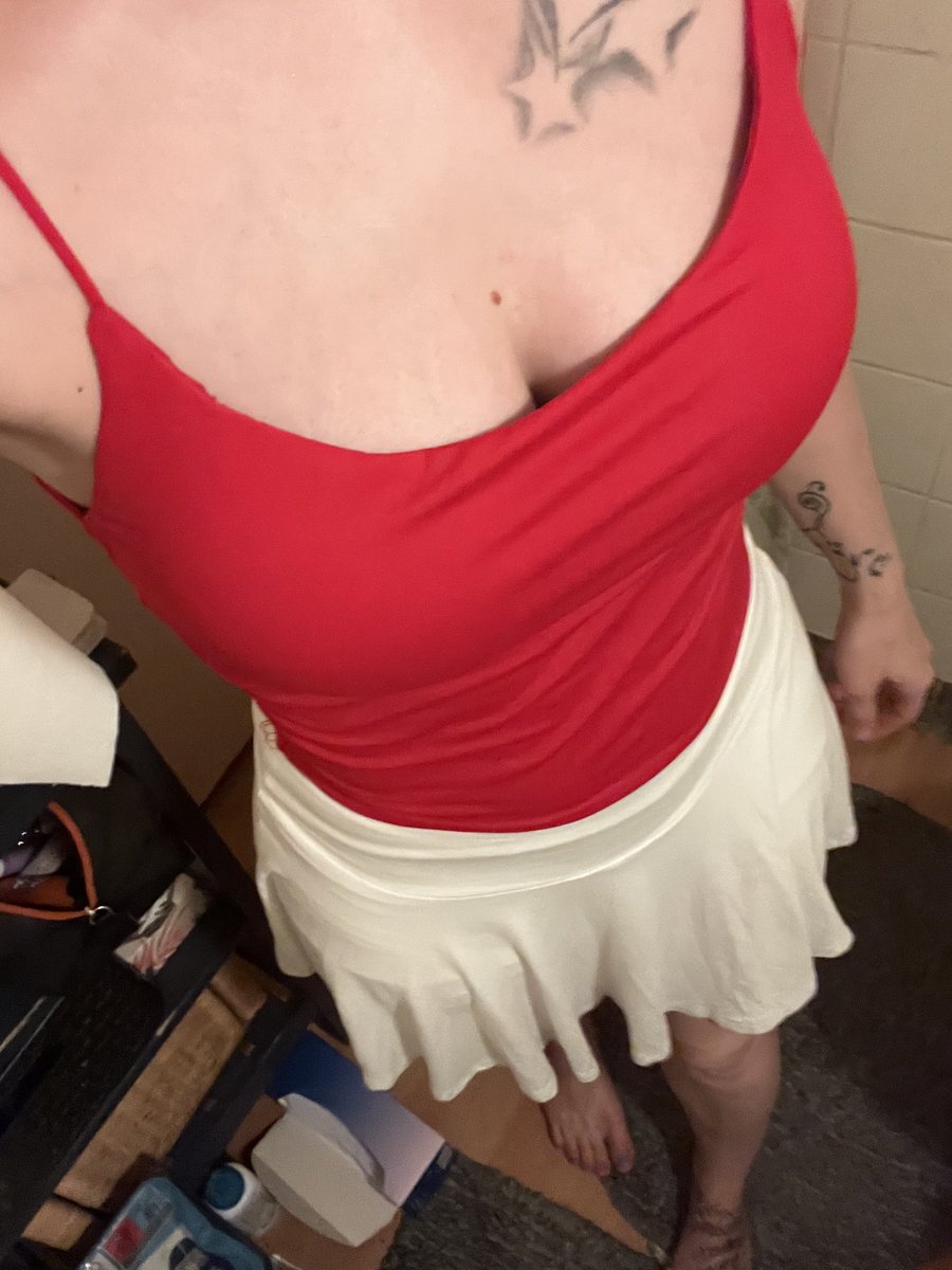 Herrinje7's tweet photo. Wer erfüllt meine Amazon Wishlist?? DM's sind offen https://t.co/5LwcvZK4NJ
