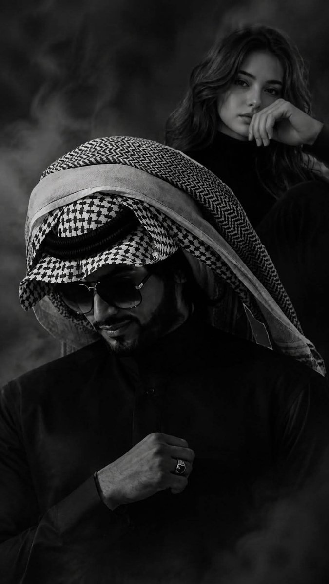 R_ayan_10's tweet photo. عاتبـــــت قـــدرك يوم كان العتب حي 
يـــــــوم العتب للغاليين اختـــــــصاره
واليوم طاب الجرح وأصبحت لا شيء
مـا عاد بُـعدك  فــــي حــياتي خسارة

#ريـــــــان https://t.co/Emv80hKyTM