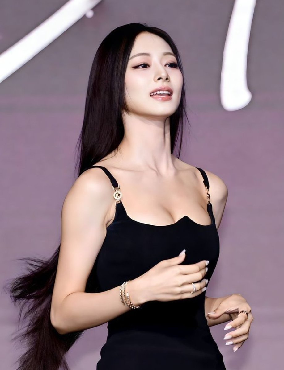 todayintwice's tweet photo. 2 years ago today, TZUYU had her official press conference for her 1st Mini Album 'abouTZU.' https://t.co/J1P1QWWQue