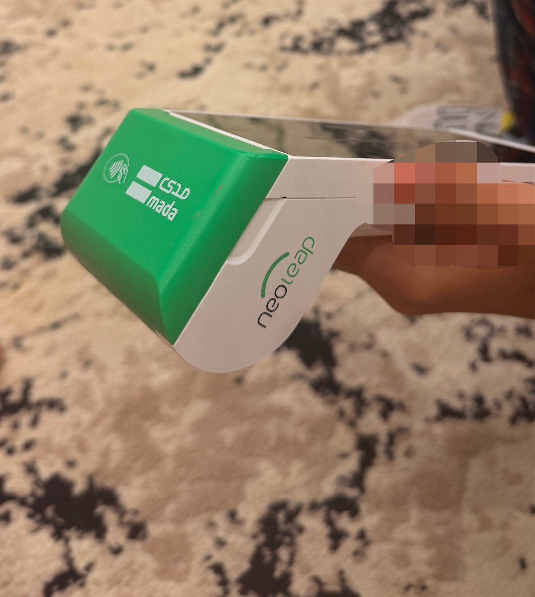 sssbas16's tweet photo. طالبين من كوفي على حسابها وجايبه شبكتها عشان نقط https://t.co/JOxZx5R3oJ