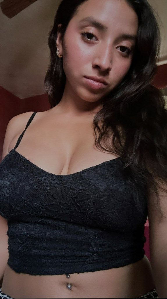 Lunita5a's tweet photo. Agenden sus servicios bbs 
#queretaro #queretarohot #Querétaro 

 https://t.co/PLJq0B6BTg https://t.co/DAweykctBO