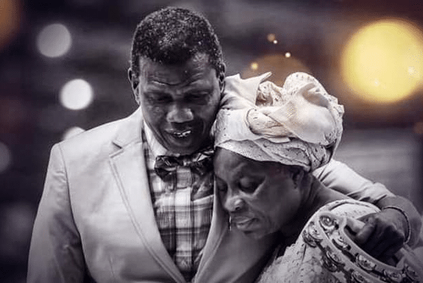 connectwithtola's tweet photo. 🚨 This won’t trend because it’s not about the church accepting tithes and offering. 

Pastor Enoch Adeboye and his wife, Pastor Folu Adeboye, donated three complete sets of dialysis machines to the University of Benin Teaching Hospital (UBTH) in Edo State.

The equipment was delivered on September 2, 2026, through His Love Foundation, the RCCG’s Christian Social Responsibility arm. UBTH’s Chief Medical Director, Prof. Idia Ize-Iyamu, said the donation would strengthen the hospital’s renal-care capacity and complement government investment in healthcare. 

Again, this won’t trend because it’s not about the Church accepting tithes and offering.