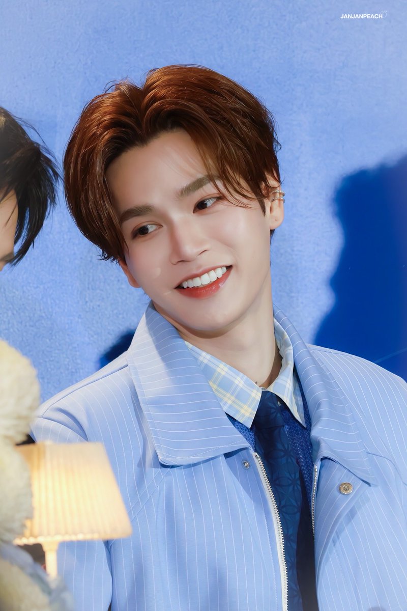 janjanpeach's tweet photo. ชอบพี่เขามากเลยใช่มั้ยลูก 🥹🤏🏻

JUNIORMARK 1ST CENTRALPARK

@Markjrtn 
#CentralParkTheReunionxJUNIORMARK 
#markjrtn #JuniorMark https://t.co/kXhuOaifq4