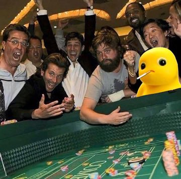 nailongbinance's tweet photo. nailong can feel the spirit of gambling inside of him. https://t.co/5OgqGt6Uot