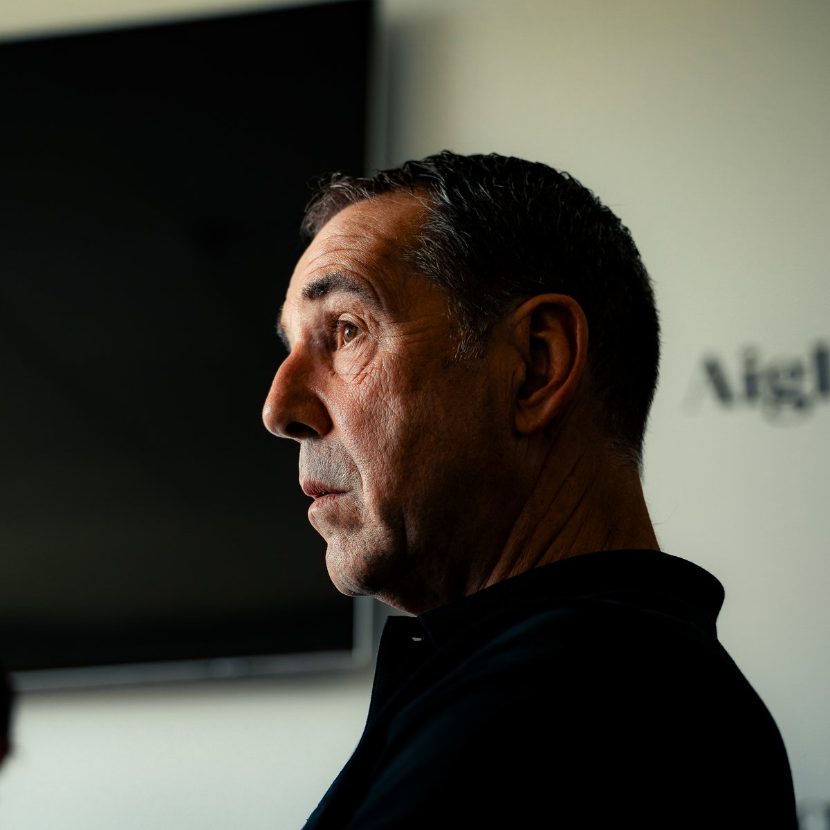 ogcnice's tweet photo. Au lendemain de la clôture du mercato estival, Roger Ricort a longuement pris la parole dans les médias. 𝑴𝒐𝒓𝒄𝒆𝒂𝒖𝒙 𝒄𝒉𝒐𝒊𝒔𝒊𝒔. 👀

🗞️ https://t.co/8Xo3yQCVuN https://t.co/yUYuDXtlRD