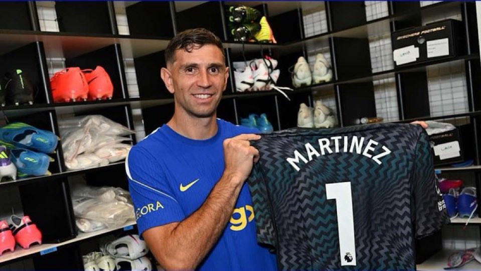 Austinluxury1's tweet photo. New No 1 

@ChelseaFC https://t.co/EagzmjBixc