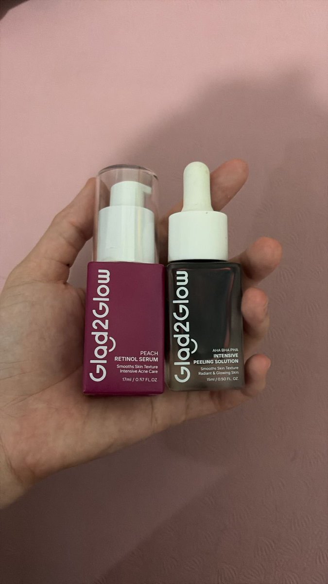 einaazara's tweet photo. #wts my preloved 

retinol g2g
high heels

jual cepat yaa teman-teman! 
#bealanja https://t.co/GeCzyQIyIs