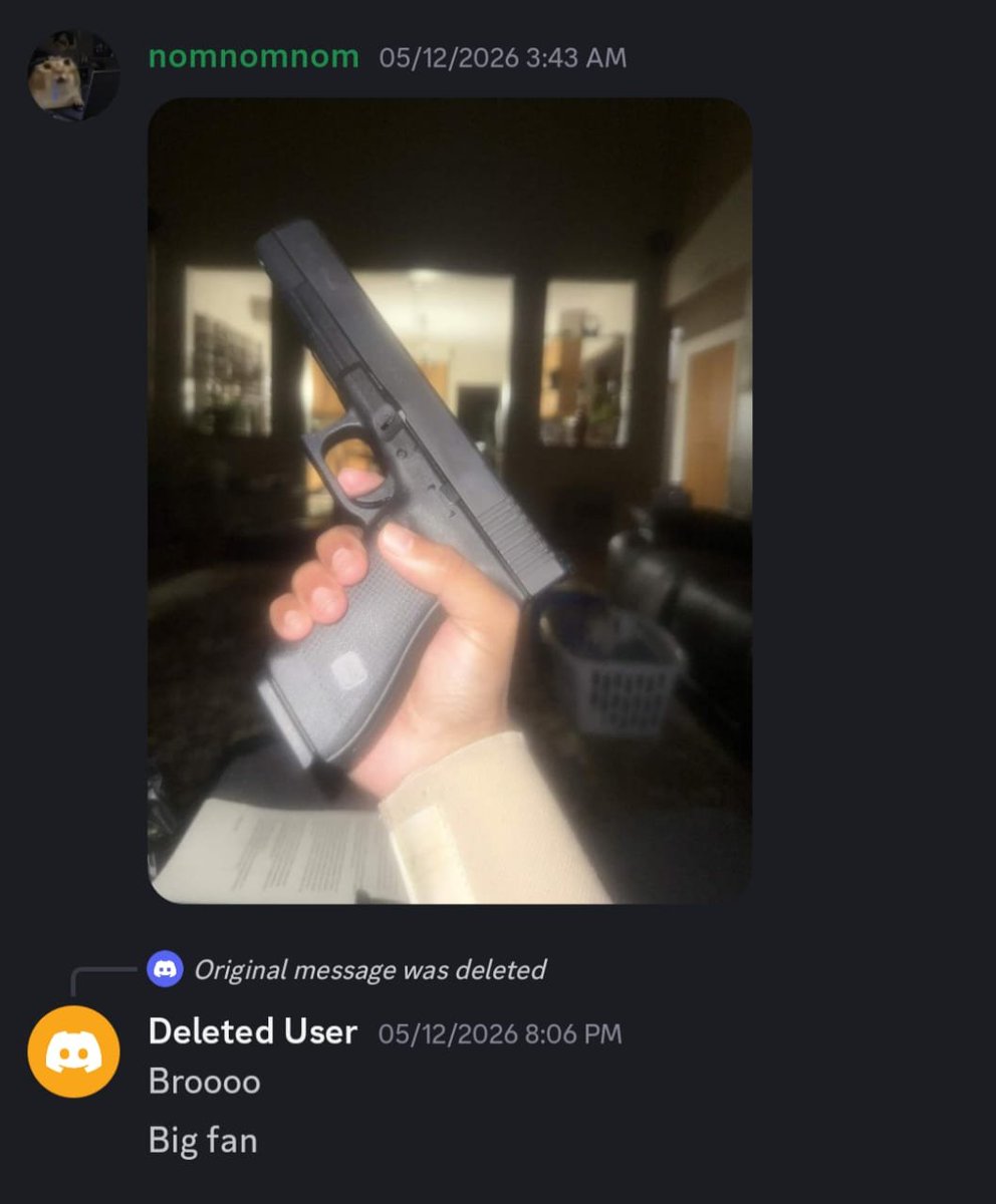 AgniVesa_07's tweet photo. HOLY FREAKING INSANE.

PAKISTANIS ARE ACTIVELY SUPPLYING GUN PARTS IN SENSITIVE AREAS LIKE PUNJAB, KASHMIR.

Pls take this into cognizance.  @NIA_India @DelhiPolice https://t.co/PNsslwWQ12