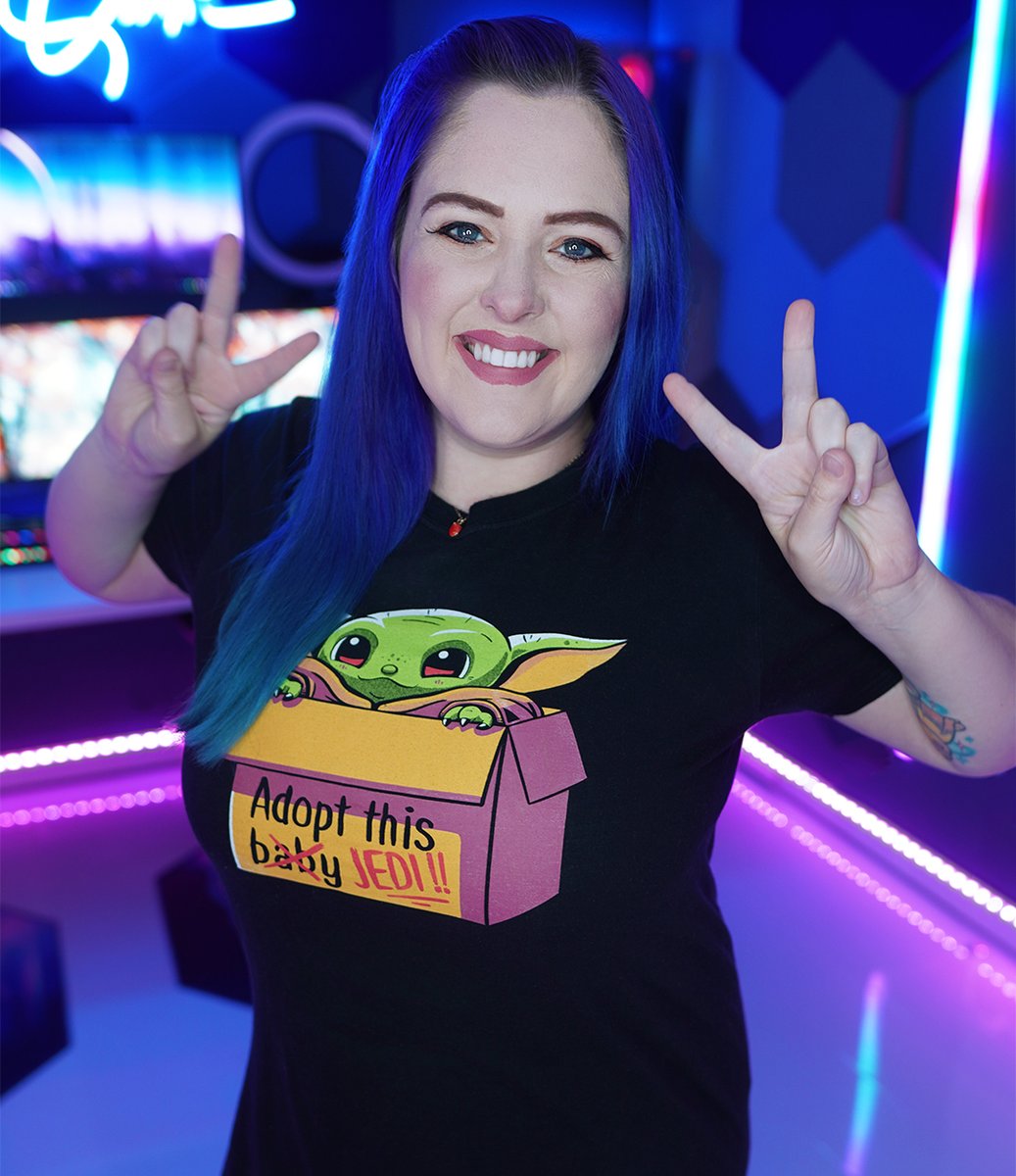 QueenieandBlue's tweet photo. Happy Friday gang ✌️

I'm live checking out the brand new @EAStarWars Zero Company and recruiting viewers into my elite commando squad!

I'm a huge fan of the XCOM series and heard so many good things about SWZC https://t.co/awNEmcsJLb #SWZeroCo #ad https://t.co/RV30D89J36