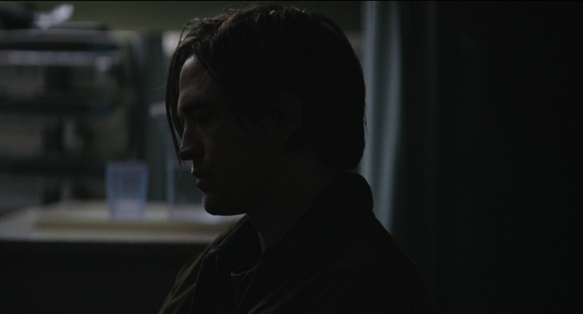 perfectreeves's tweet photo. Bruce Wayne could possibly lose his Virginity in “THE BATMAN PART II” as the movie adds a David Thackeray (Intimacy Coordinator) to the crew!

(thanks to @SWNM98 for the find) https://t.co/w9qiKmK5Nc