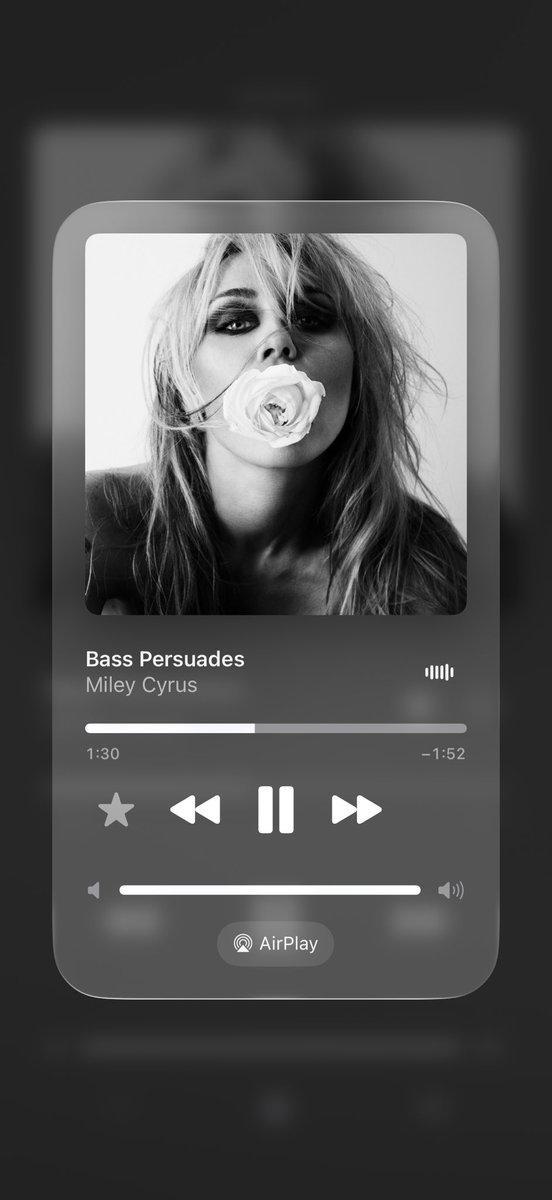 mileyicon's tweet photo. does it ever                        just how fast
drive you crazy                 the night changes? https://t.co/r56lFIFWK1