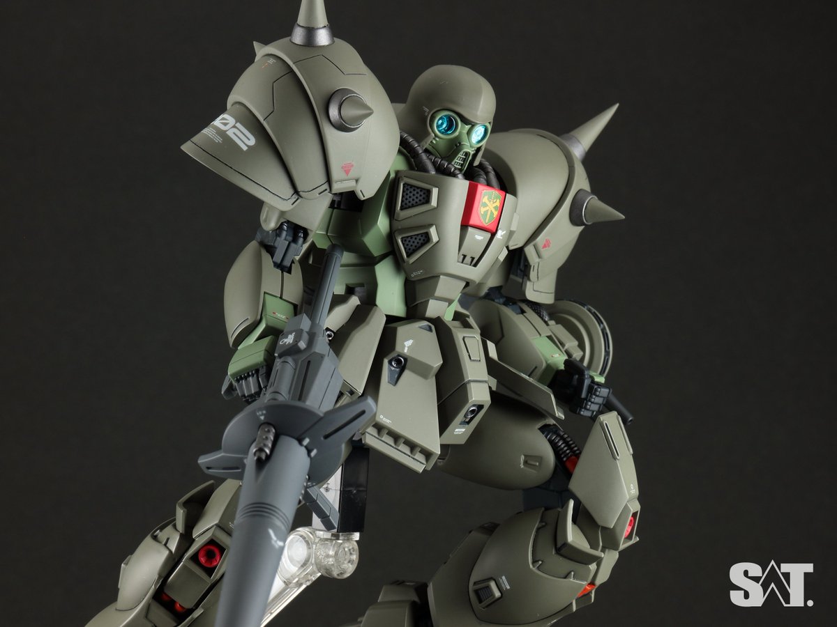 plamon310's tweet photo. RE/100 デナン・ゾン完成しました。
太腿幅増し、鳥脚加工でスタイル改修しています。
デナン・ゲーに続いて良いキットでした。
他のクロボンMSも出して欲しいです。
#デナン・ゾン 
#ガンプラ
続く↓ https://t.co/wrwPrHTEb3