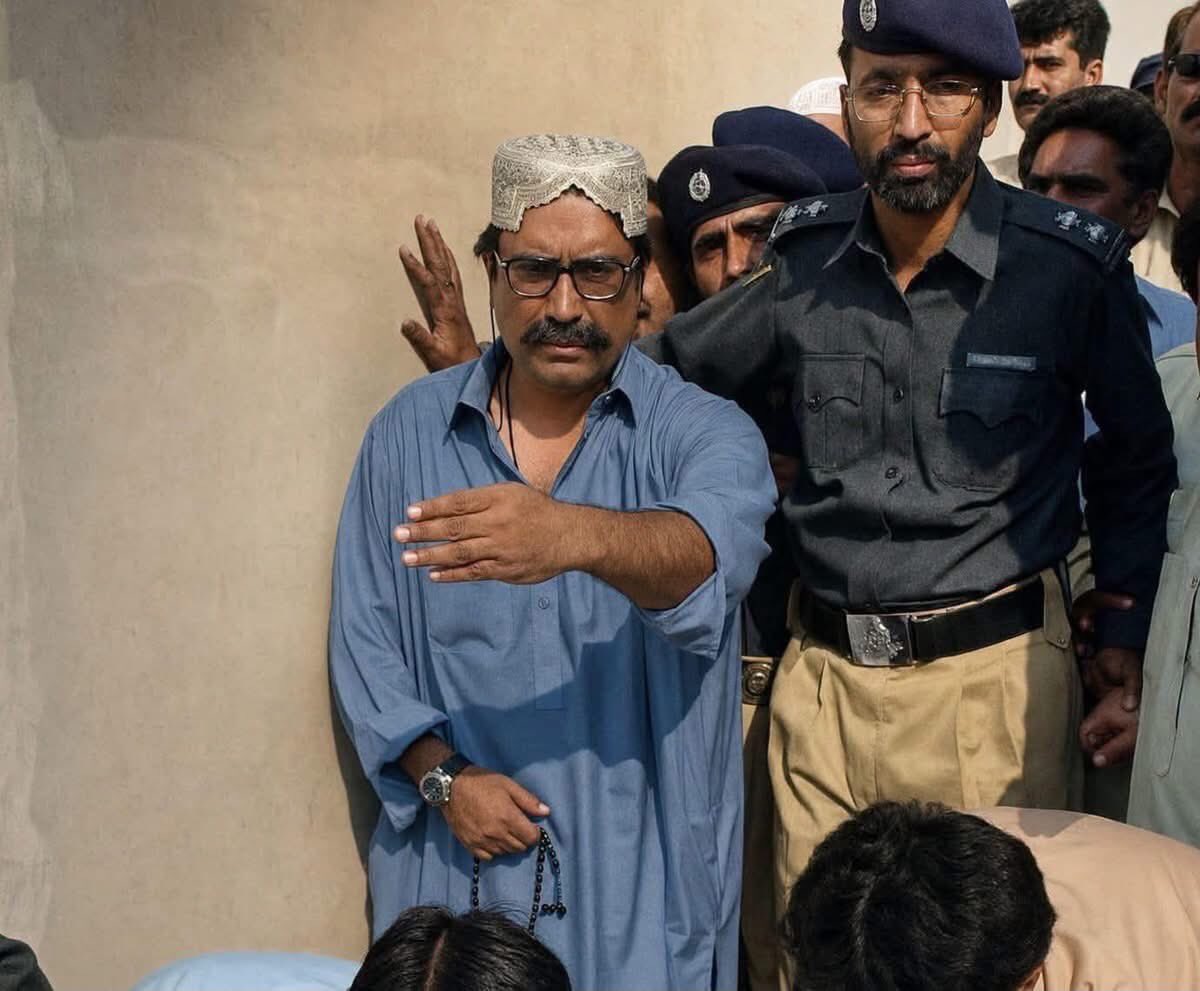 ZainabAliPPP's tweet photo. مقتل میں نہیں ہوں گے تو زنداں میں ملیں گے
ہم لوگوں میں بیعت کی روایت نہیں ملتی
AsifAliZardari https://t.co/TZRYR9u9r8