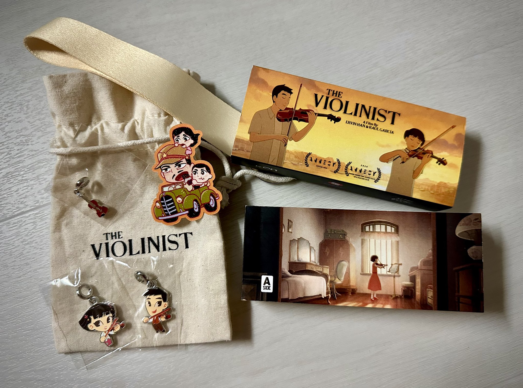 プロフみてぇええ知覚過敏さんAGV T-2 VIOLIN KEY TimetheHobo on X: 
