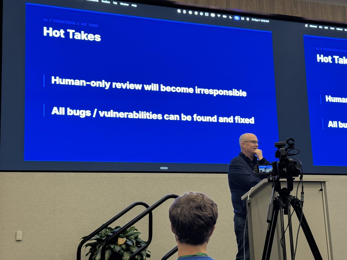 robocell's tweet photo. Bonus hot takes from @kevinjscott at #CYC26. Do any resonate with you? https://t.co/lUpzj7OTMM