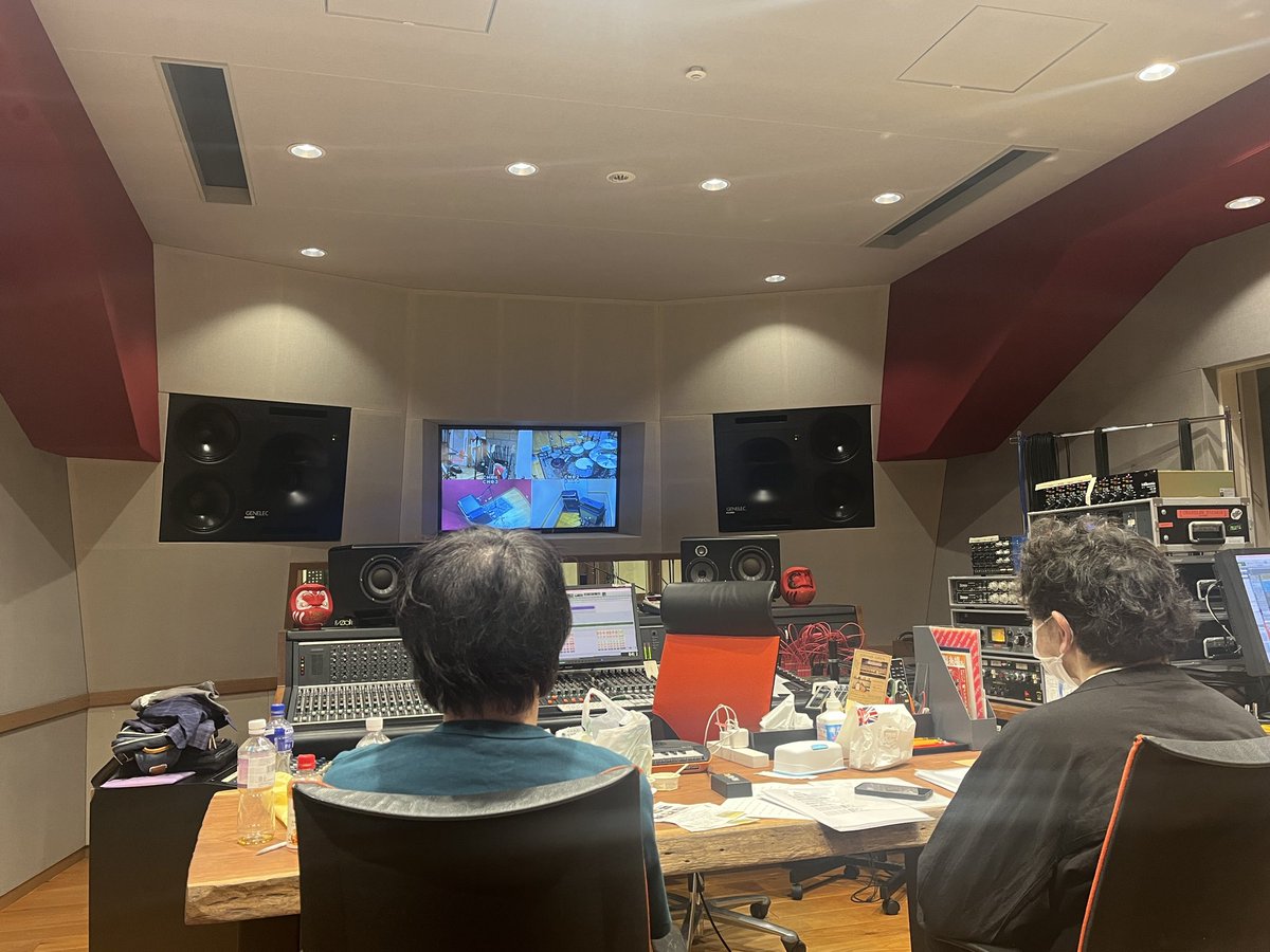 kaji731's tweet photo. REC一日目終了!
明日も頑張ります
#honeydip
#tagostudio https://t.co/7UC8jiJOIx
